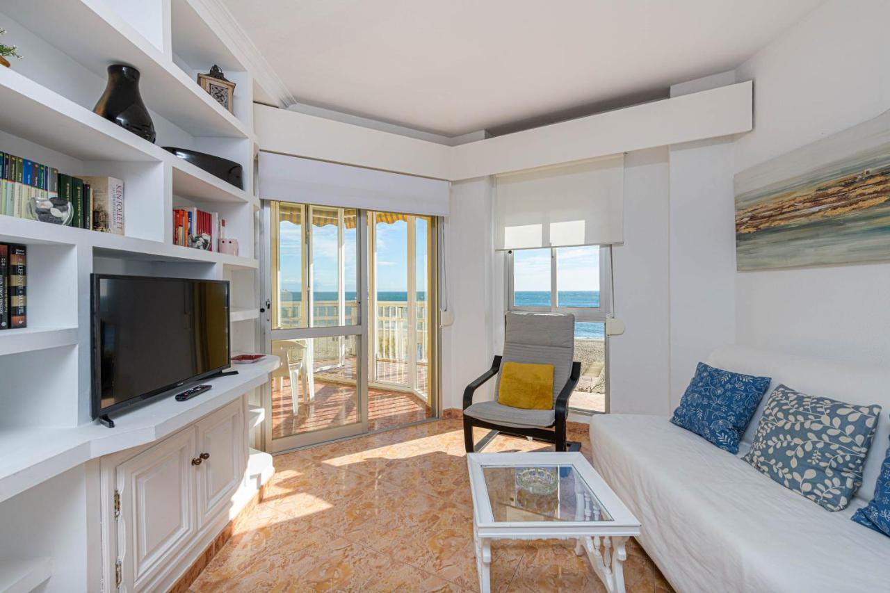 Apartment Great Location And Frontal Sea View *