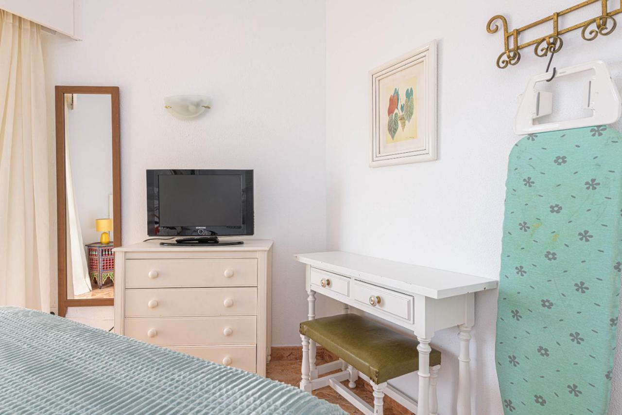 Apartment Great Location And Frontal Sea View